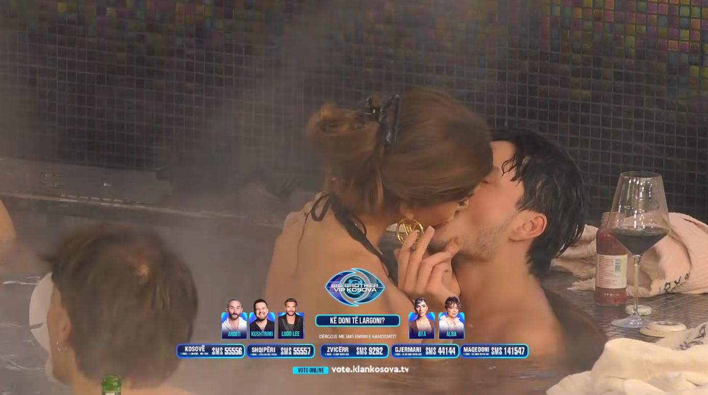 E papritur  Puthje e zjarrtë mes Labinotit dhe Bias  VIDEO 