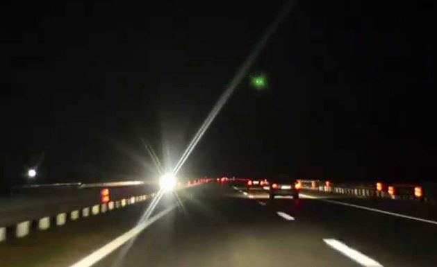 Digjet një furgon në autostradën  Ibrahim Rugova 