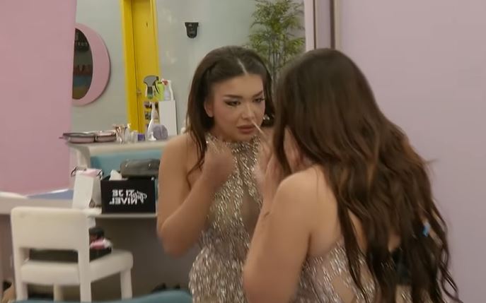  Çka me ka bërë ai poshtër    Alba kaplohet nga emocionet pa e takuar ende Limin  VIDEO 