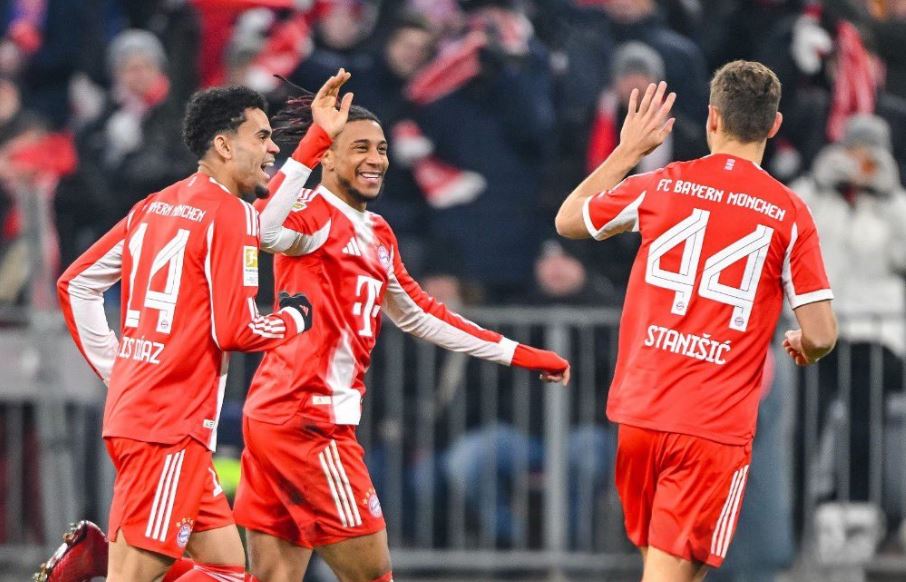 Bayerni ia bën  bajat  Wolfsburgut  8 1