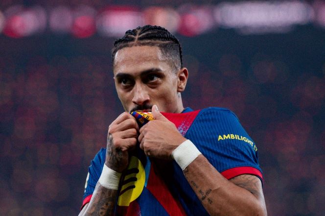 Raphinha i pandalshëm për Realin  Barcelona fiton Superkupën