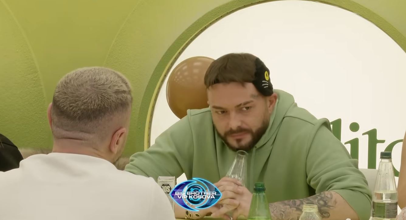 Labi e  detyron  Limin të tregojë se si u njoh me Bia Khalifen  VIDEO 