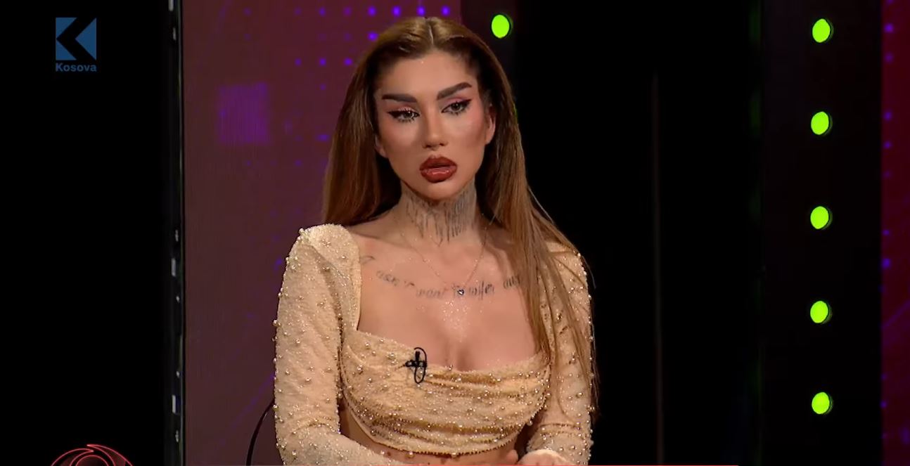 Çfarë i tha Alba në vesh  Bia tregon për detajin që zgjoi kurreshtje  VIDEO 