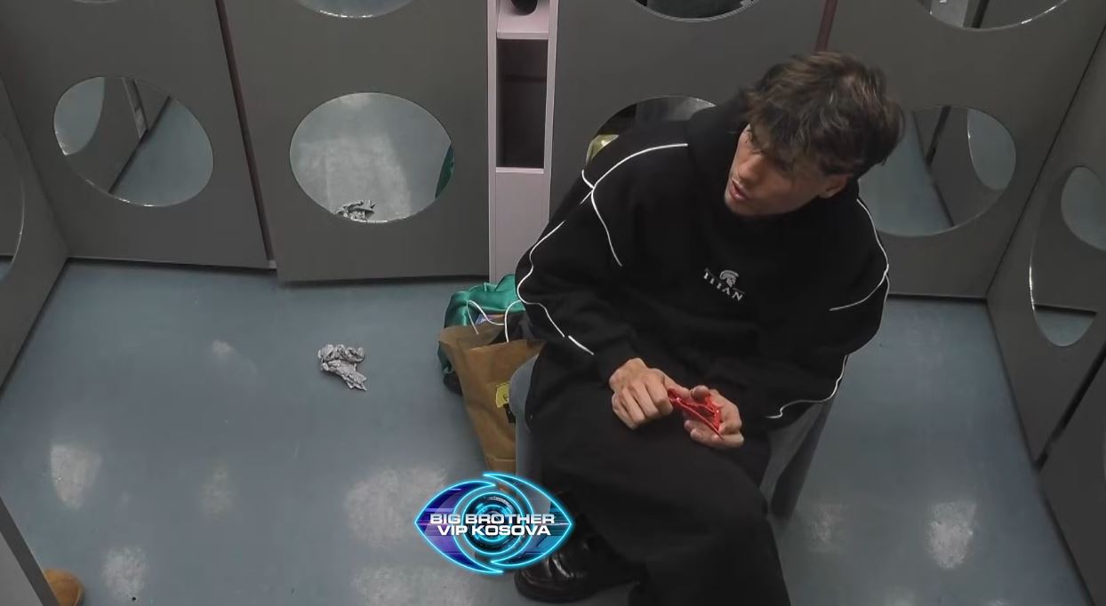 Klodi në dyshime për raportin e tij me Elijonën  Benita e këshillon të largohet  VIDEO 