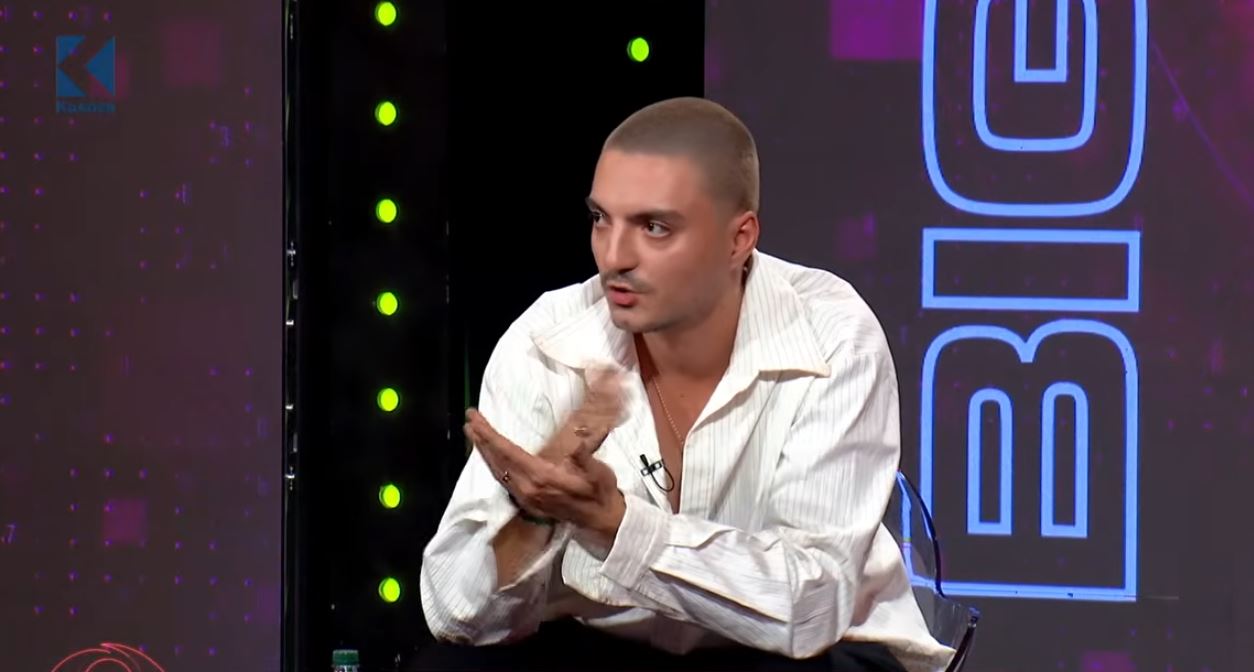 Labi thotë se nuk ka folur me të dashurën: E ka mbyllur derën, unë ia kam vendos çelësin (VIDEO)