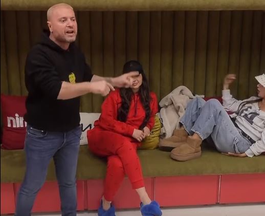 Labi i reagon ashpër Hygertës  Unë kurrë për jetë s të kisha leju me hy në Kosovë  VIDEO 