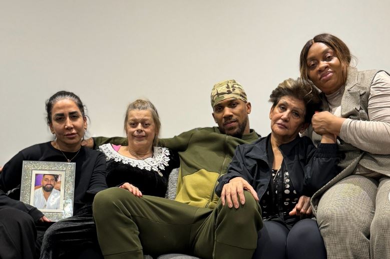 anthony-joshua-komenton-per-here-te-pare-per-aksidentin-tragjik-qe-mori-jeten-e-miqve-te-tij