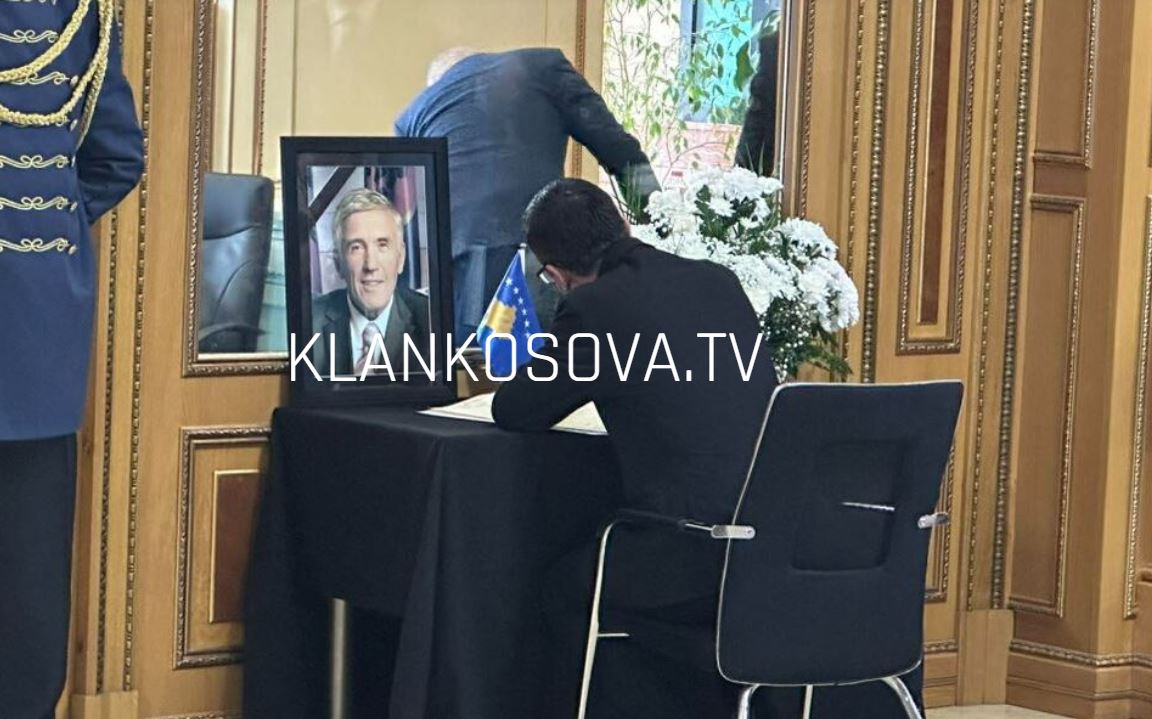 Basha bën homazhe në nderim të ish kryeparlamentarit Daci