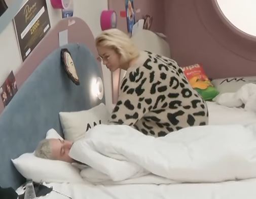 Dolce zgjon Londrimin nga gjumi (VIDEO)
