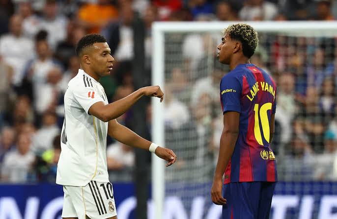 El Clasico i zjarrtë në Arabinë Saudite  Barça dhe Reali duelojnë për Superkupën e Spanjës