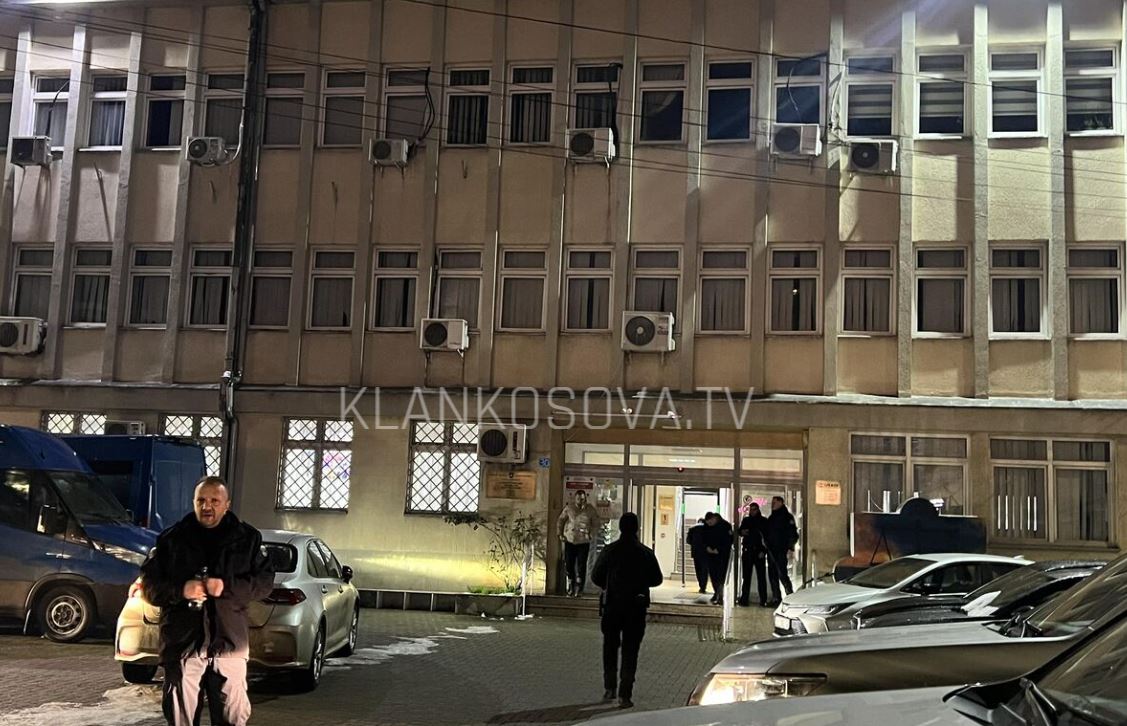 Keqpërdorimi milionësh në BKS, dalin para Gjykatës 39 të arrestuarit