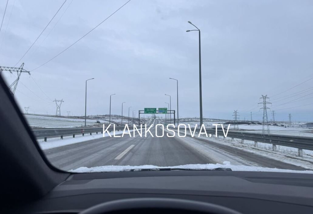 Foto nga Klan Kosova