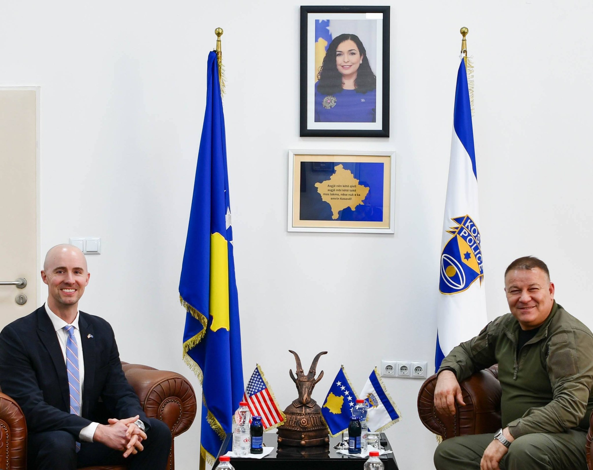 Forcohet bashkëpunimi ndërmjet Policisë dhe institucioneve të sigurisë së ShBA së