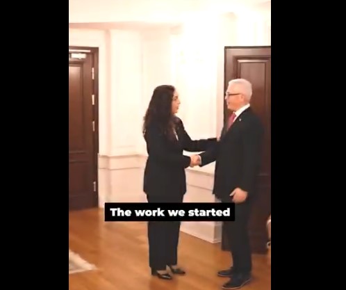 Harry Bajraktari në mbështetje të Vjosa Osmanit për një mandat të dytë  VIDEO 