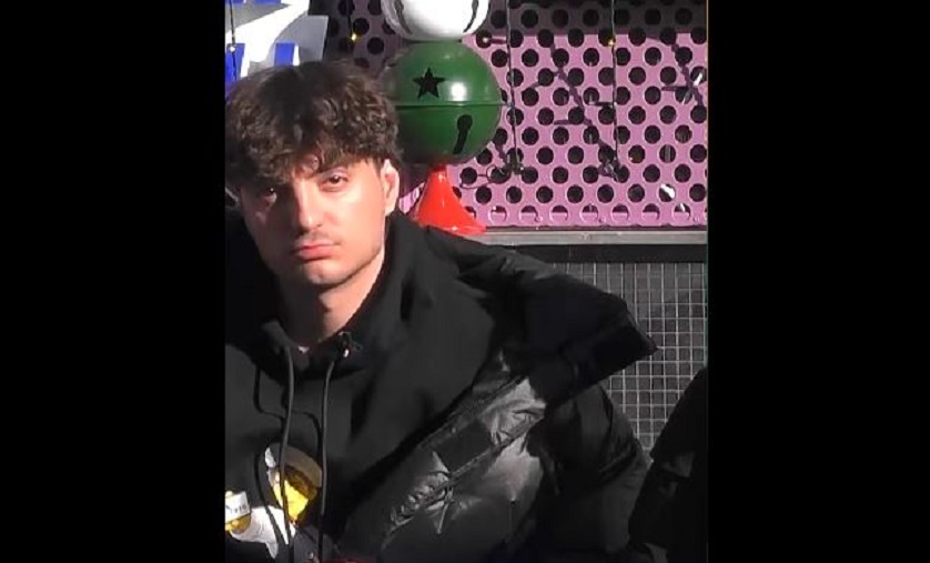 Labinoti shprehet me banorët  Ndikohem shumë nga energjitë  VIDEO 