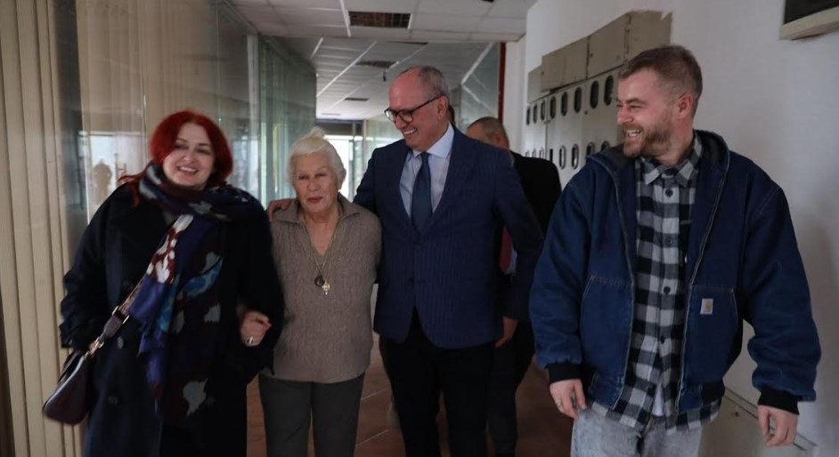  Liria ka emër   Drejtësia nuk guxon të politizohet