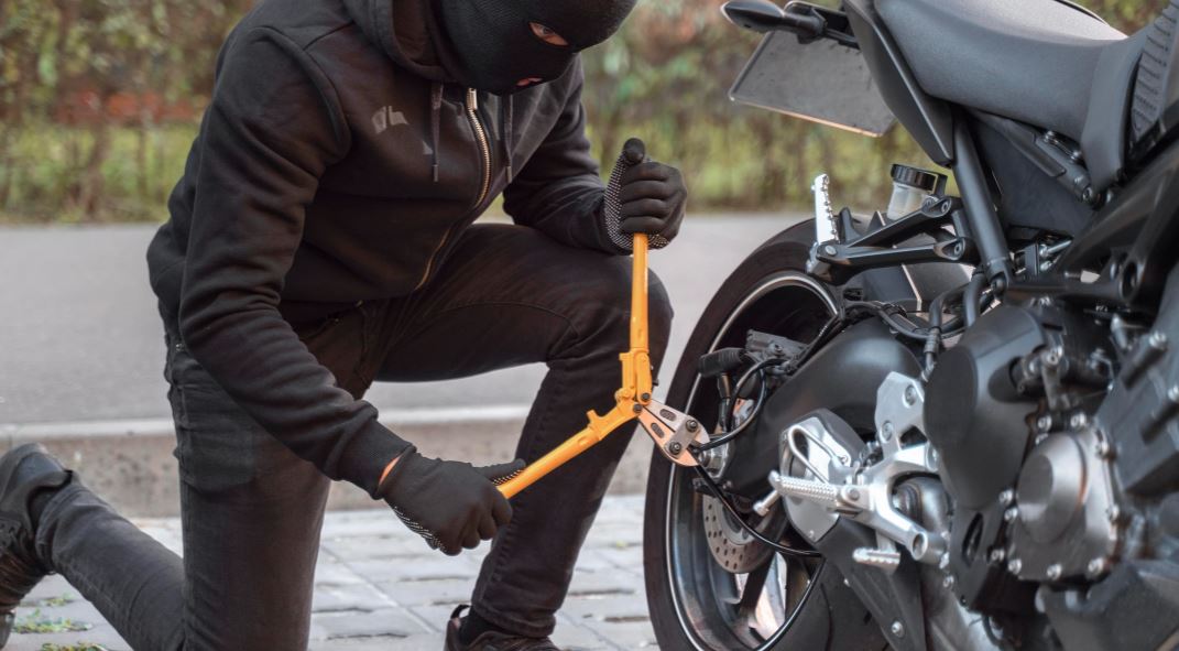 vidhet-nje-motociklete-ne-prishtine