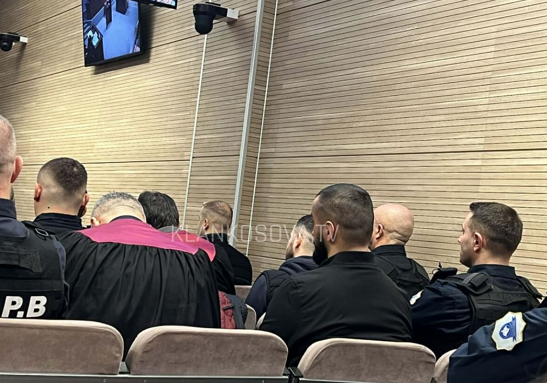 Të prangosur Naim Murseli e të tjerët sillen në gjykatore