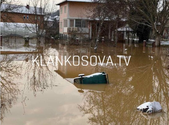 Gjendje e keqe në Zajm të Klinës, Krasniqi: Komuna ende s'ka intervenuar (FOTO)