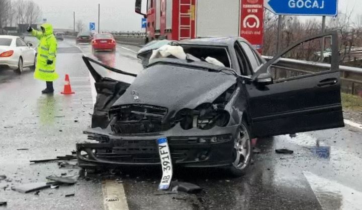 Aksident i rëndë në rrugën Lezhë  Shkodër  dy të vdekur