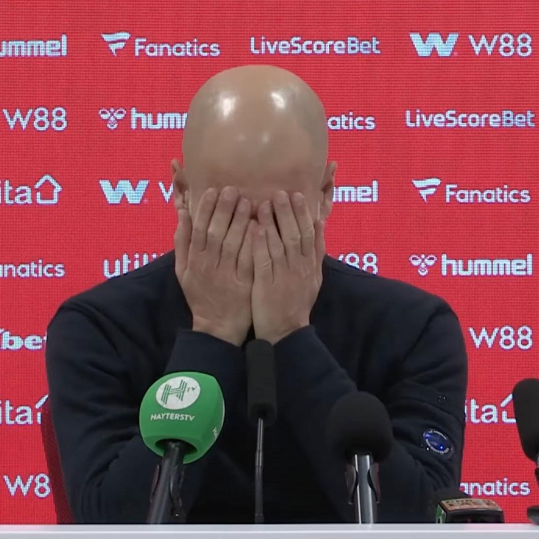 Guardiola, kur pyetet nëse do të jetë te City sezonin e ardhshëm: “O ZOT, e di që u jam bërë bajat”