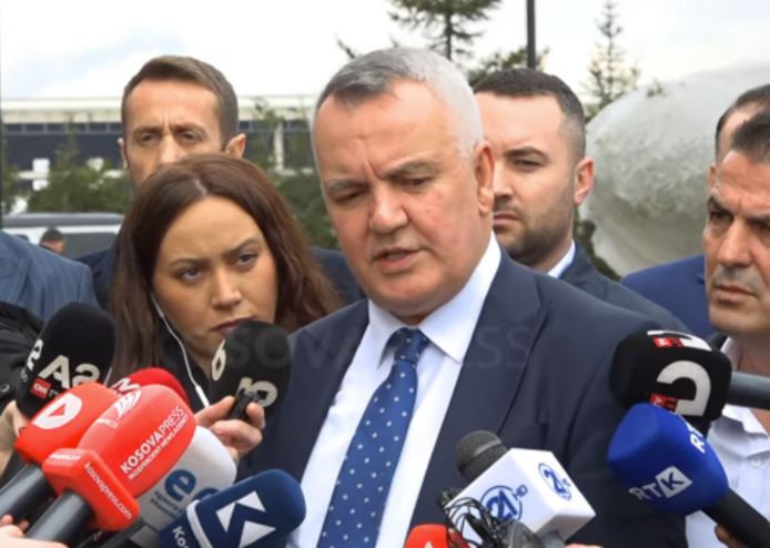 "Sot nuk ka garë zgjedhore dhe kandidatura" - Ahmeti flet para Kuvendit të LDK-së
