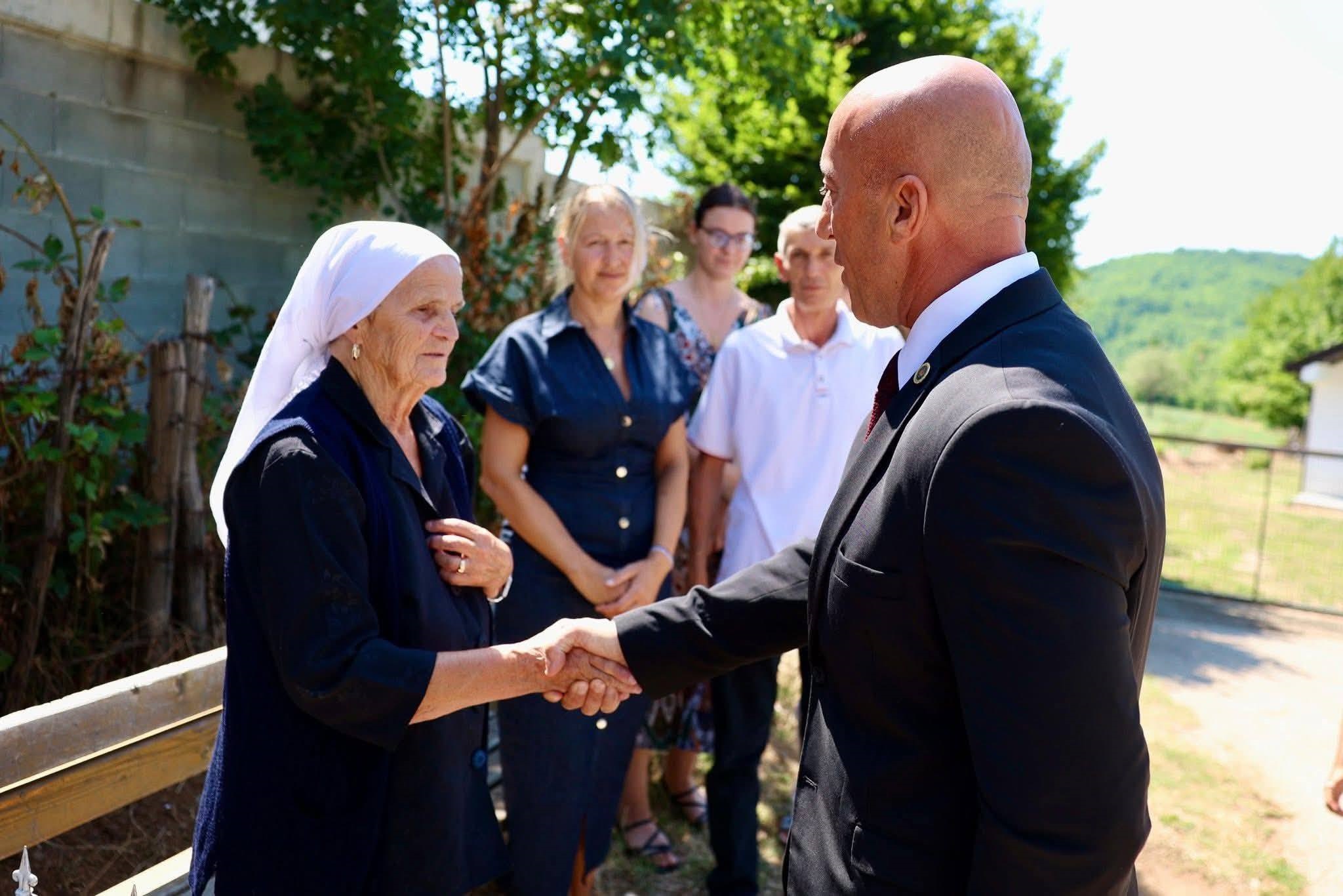 Nesër varroset nëna e dëshmorëve  Tahir dhe Agim Mazrekaj