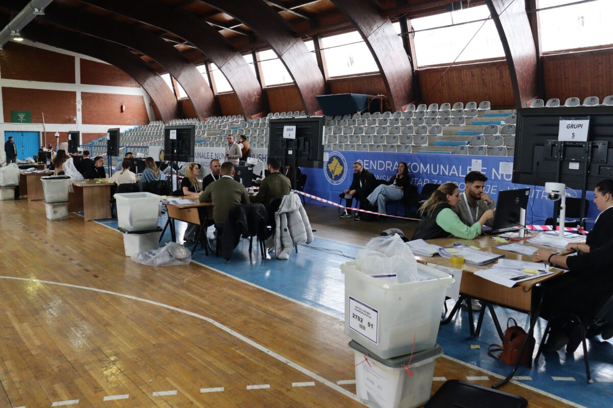 Kërkohet paraburgim edhe për 4 komisionerë dhe një kryesues të KKZ të Prizrenit