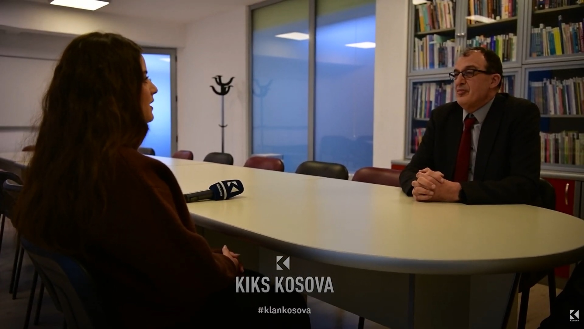  Mbrojtja e diplomës është shndërruar në koktej familjar   thotë Pupovci  VIDEO 