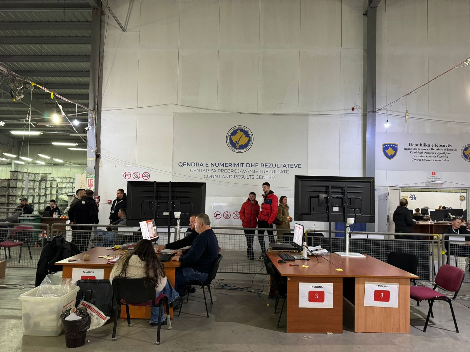 Numërohen 65% e votave nga përfaqësitë diplomatike, LVV dukshëm e para