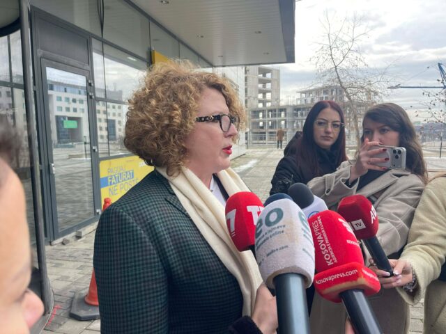 Hajdari pas seancës gjyqësore  thotë se është e pafajshme   akuzon sërish Prokurorinë