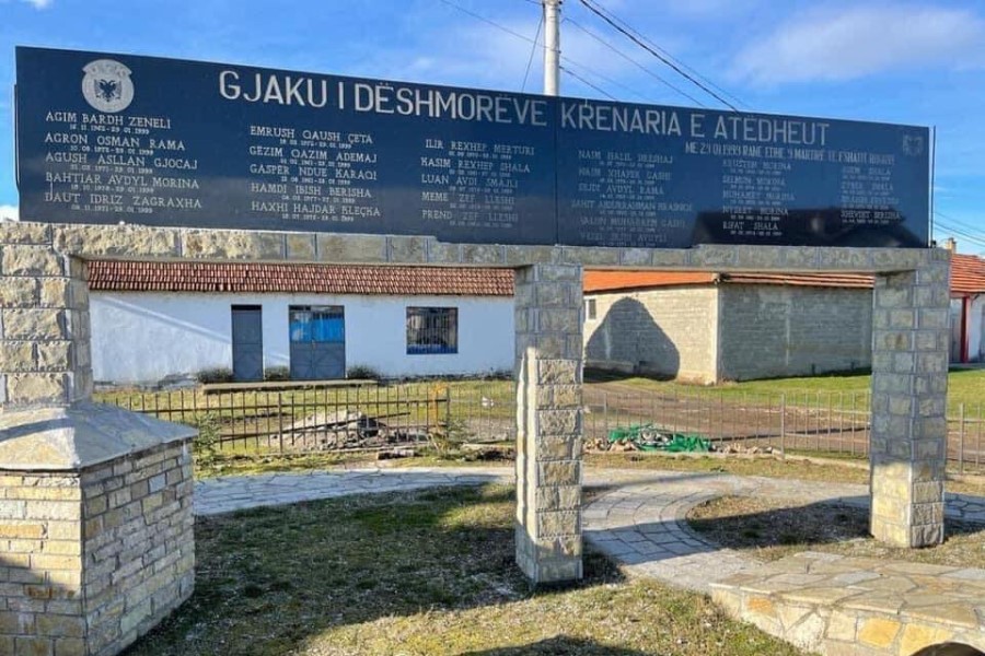27 vjet nga masakra në Rogovë të Hasit