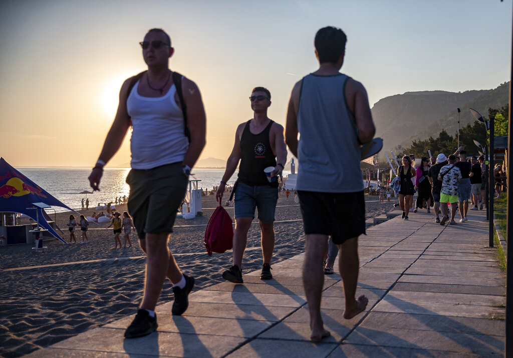 Kosova po e “mban” turizmin në Shqipëri