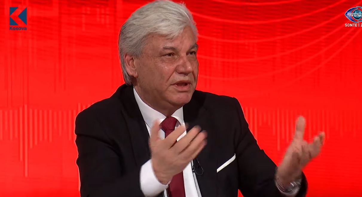 Kryeziu  Hashim Thaçi për shqiptarët që mendojnë shqip  është Ismail Qemali  VIDEO 