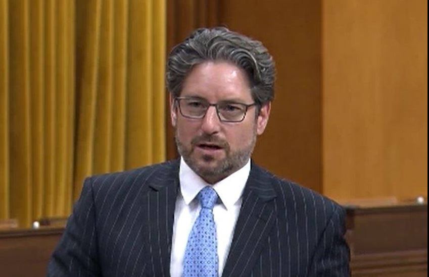  Djali im quhet Kastriot   deputeti kanadez uron 18 vjetorin e Pavarësisë së Kosovës