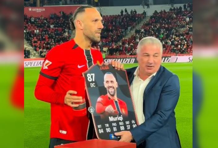 Momenti kur Muriqi pranon çmimin e lojtarit më të mirë të muajit në La Liga (VIDEO)