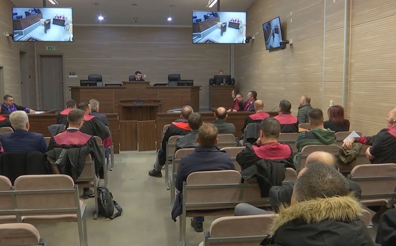 Mashtrimi në MAShT - Dështon seanca fillestare ndaj 15 të akuzuarve (VIDEO)