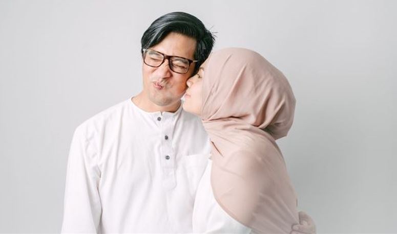  Pastrimi vonuar pas marrëdhënies seksuale deri në syfyr është i lejueshëm nëse ka arsye   VIDEO 