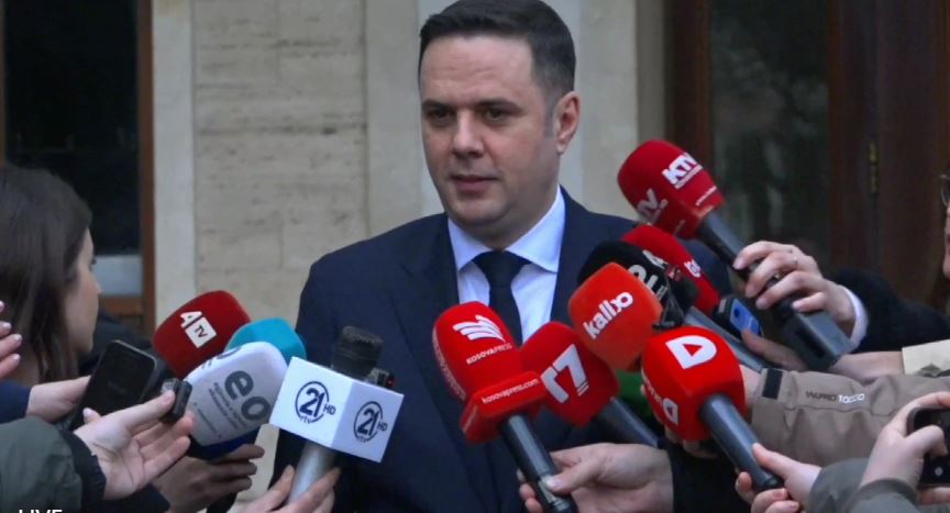 Abdixhiku pas takimit me Kurtin: Dy rrugë janë përpara për çështjen e presidentit