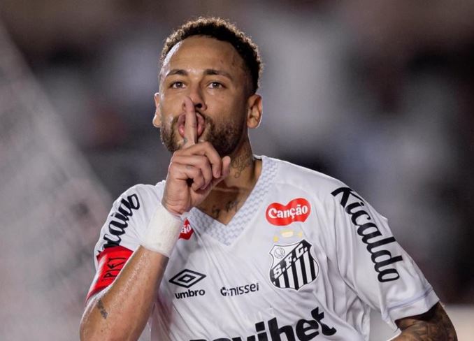 Neymar: Një ditë të çojnë në pension, një ditë në Botëror