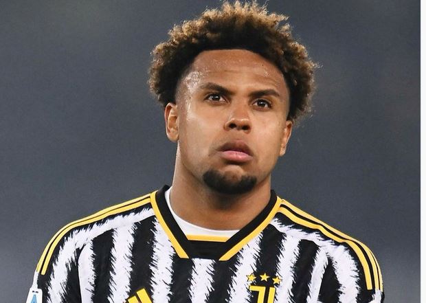 Juve blindon McKennien