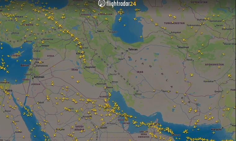 Qielli mbi Iran 'boshatiset' pas sulmeve të Shteteve të Bashkuara dhe Izraelit