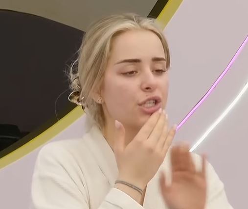 me-ke-gjetur-mua-per-ta-provokuar-beniten-elijona-e-ashper-ndaj-klodit-video