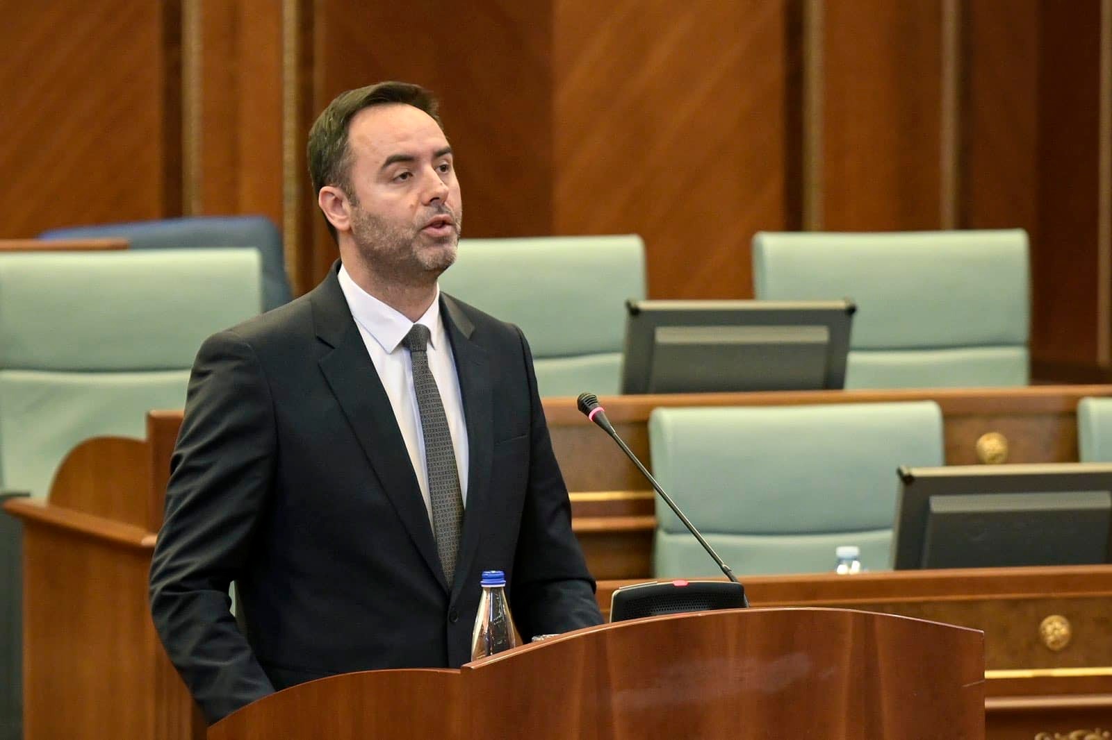 Konjufca për president? Flet vetë ministri: Nuk duam ta vendosim opozitën para aktit të kryer