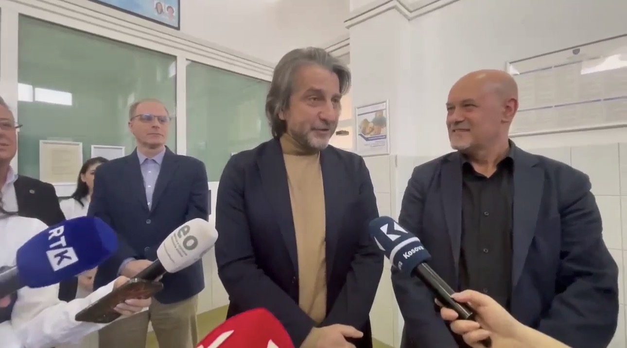 Rama e mohon që s'ka kabinet zyrtar, por thotë se do të shtohen drejtori të reja