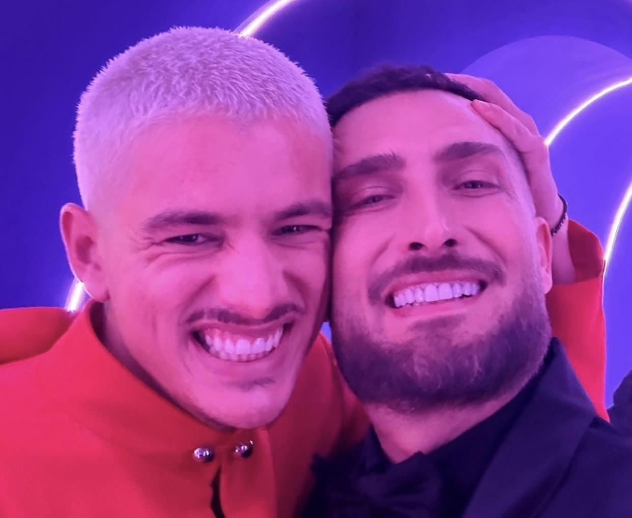 Dini publikon foto me Londrimin, fituesin e Big Brother VIP Kosova