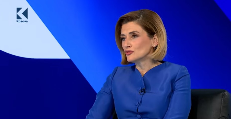 Kusari-Lila me fjalë të mëdha për Osmanin: E ka mbajtur lart profilin e Kosovës (VIDEO)