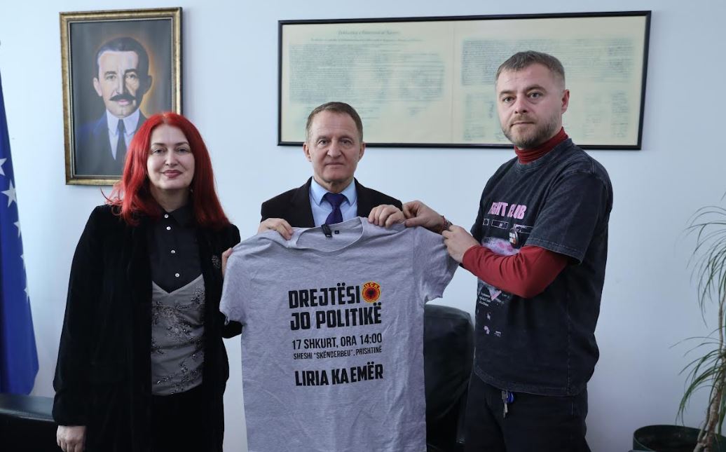Marshi “Drejtësi, jo politikë” merr mbështetje edhe nga komuna e Vushtrrisë
