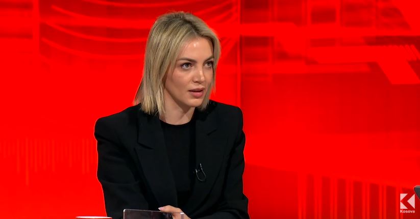 Kuçi  Kurti e ka pasë mirë për Specialen  por s e ka pasë përnime  VIDEO 