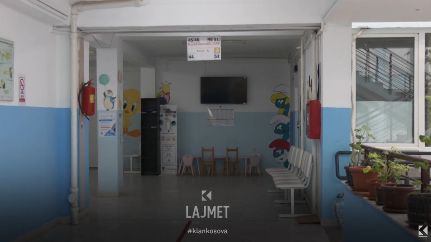 Punëtorëve teknikë të QKMF-së së Klinës nuk iu del paga minimale me rritje (VIDEO)